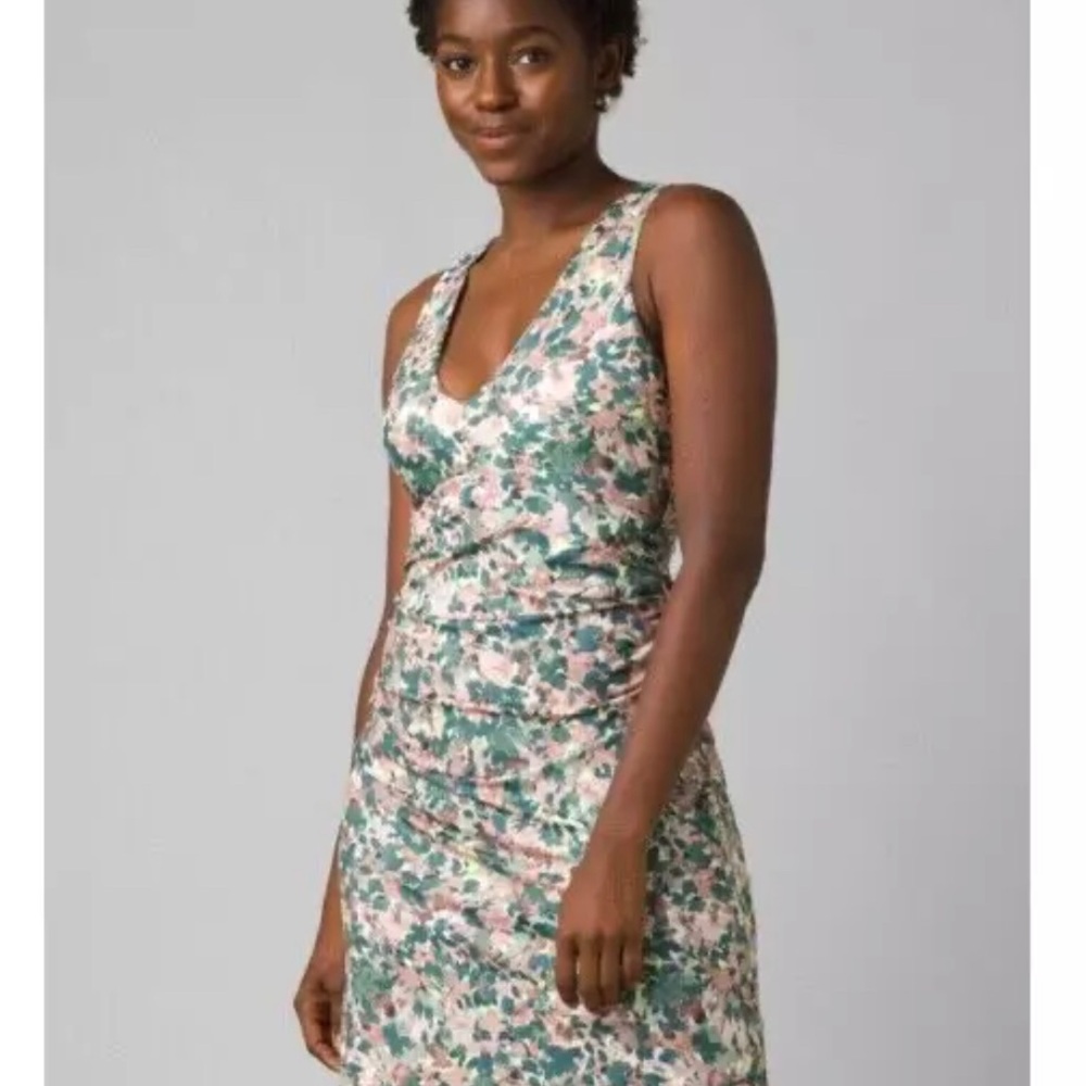 prAna Women's Pearl Isla Dress in White Garden size Medium NWOT
